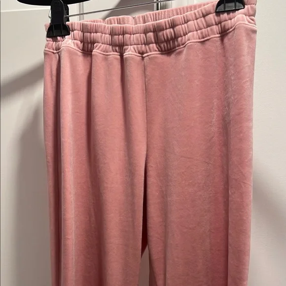Hollister Pink Sweatpants for girls - Picture 2 of 5